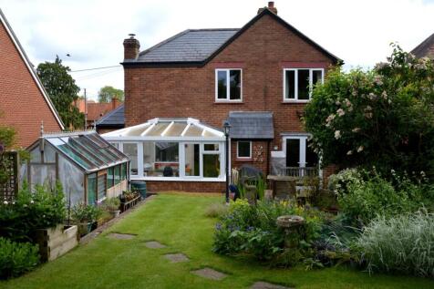 Main Street, Beachampton, Milton Keynes 3 bed detached house for sale