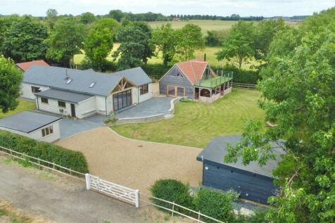 4 bedroom barn conversion for sale