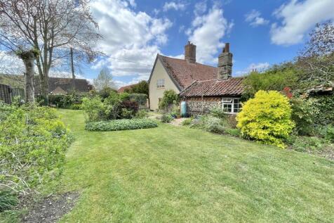 Nethergate Street, Hopton 4 bed detached house for sale