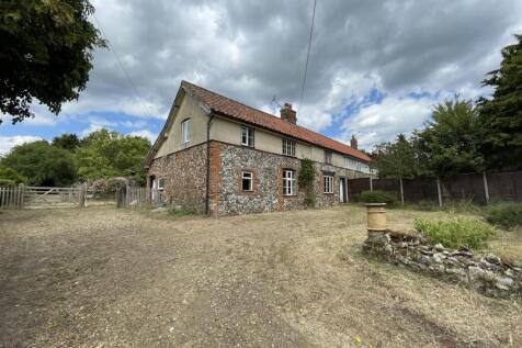 Smallworth Common, Garboldisham 3 bed semi