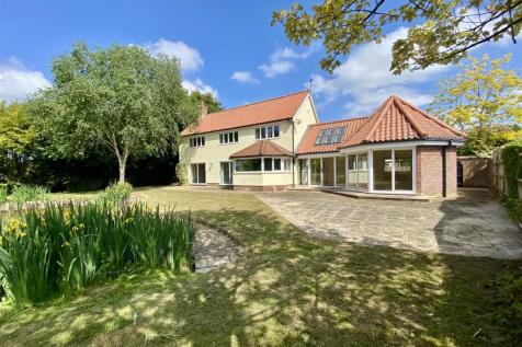 The Common, Stuston 4 bed detached house for sale