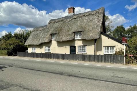 Low Street, Brome And Oakley 3 bed cottage for sale