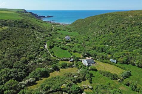 Welcombe Mouth, Bideford, Devon, EX39 8 bed detached house for sale