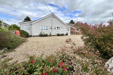 Rectory Road, Tivetshall St. Mary 5 bed bungalow for sale