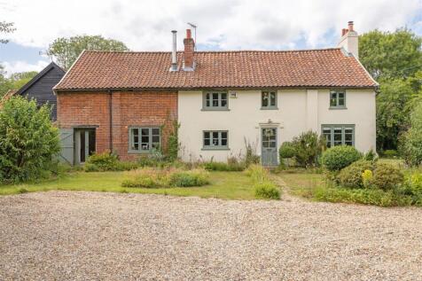 Reymerston 4 bed detached house for sale