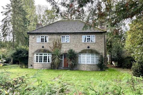 Ragmere Road, Old Buckenham... 3 bed detached house for sale