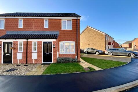 Archer Crescent, Wymondham 2 bed house for sale