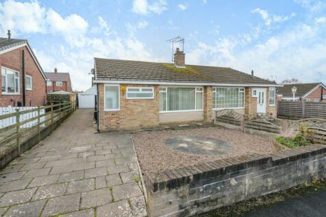 2 bedroom semi-detached bungalow for sale