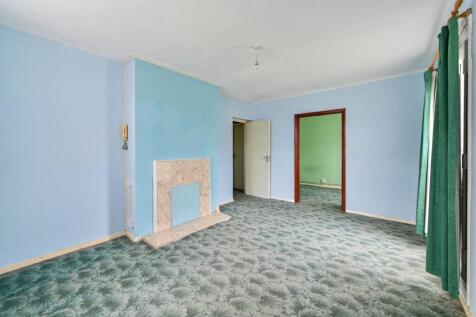 Deeside Road, Tooting, London, SW17 1 bed flat for sale