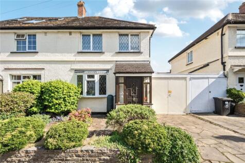 2 bedroom semi-detached house for sale