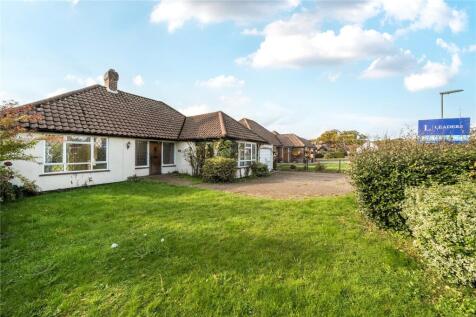 Grange Close, Merstham, Redhill 3 bed bungalow for sale