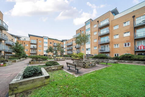 Whitestone Way, Croydon 2 bed apartment for sale