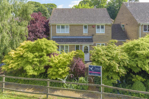 The Pastures, Oakham LE15 3 bed detached house for sale