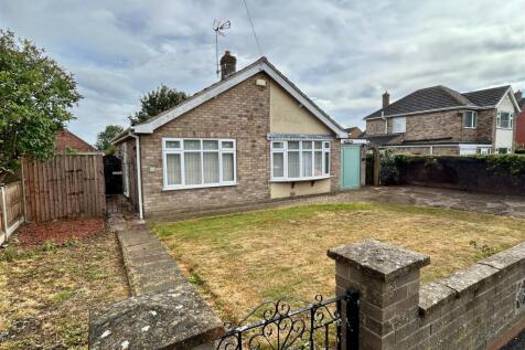 Cambridge Road, Stamford 2 bed detached bungalow for sale