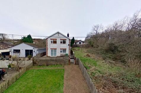 2 Greenmeadow Bungalows, Glan Y Nant... 3 bed detached house for sale