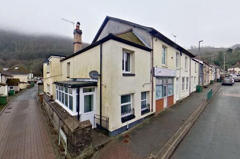 Flat B, 1 Islwyn Street, Abercarn... 2 bed flat for sale