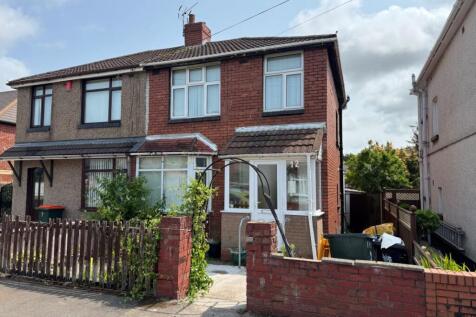 12 Redvers Street, Newport, Gwent... 3 bed terraced house for sale
