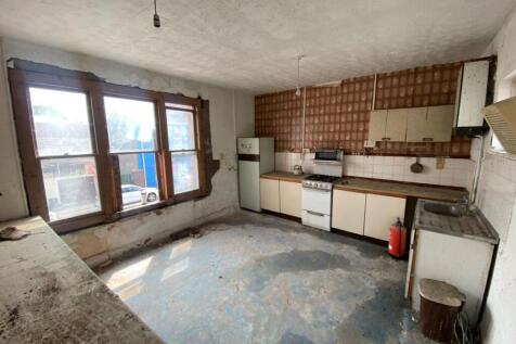 Bwthyn Cariad, Pembroke Dock... 2 bed terraced house for sale