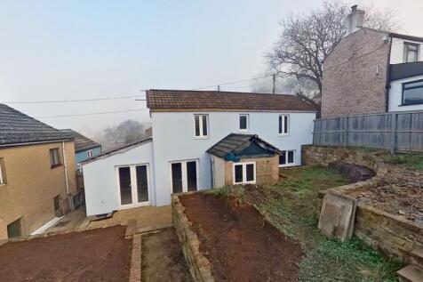 74 Ruspidge Road, Cinderford... 2 bed cottage for sale