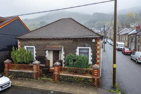 15A Albert Street, Pentre, Mid... 2 bed bungalow for sale