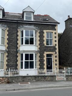 Rose Villa, Pwllhobi, Llanbadarn... 4 bed end of terrace house for sale