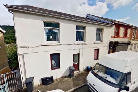 Flat 1,2 & 3, 22 Aberfan Road... 5 bed flat for sale