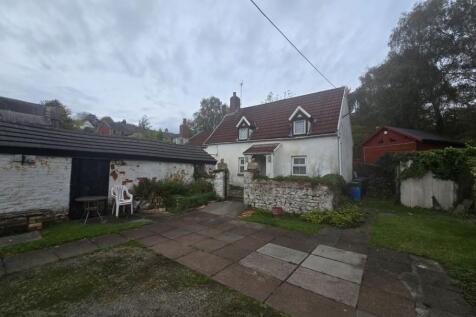 Clomendy Farm, Commercial Street... Land for sale