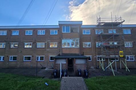 34 Joyce Close, Newport, Gwent, NP20 3JD 2 bed flat for sale