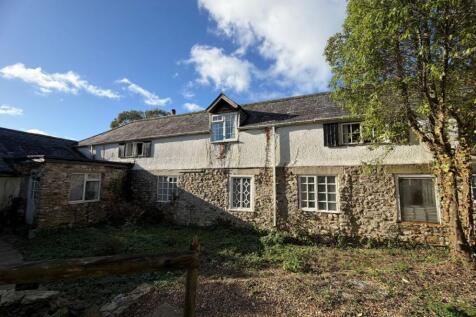 4 bedroom cottage for sale