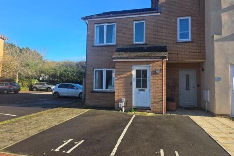 11 Grangemoor Court, Cardiff, South... 2 bed terraced house for sale