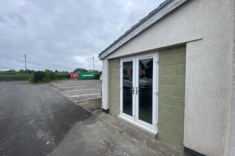 Garage/Photography Studio, Hewish... Garage for sale