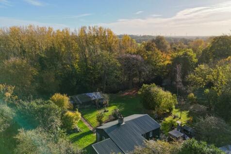 Bromholme Lane, Huntingdon PE28 4 bed detached house for sale