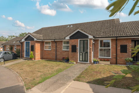 Shephard Mead, Tewkesbury... 2 bed bungalow for sale