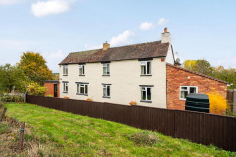 Hillend, Twyning, Tewkesbury 4 bed detached house for sale