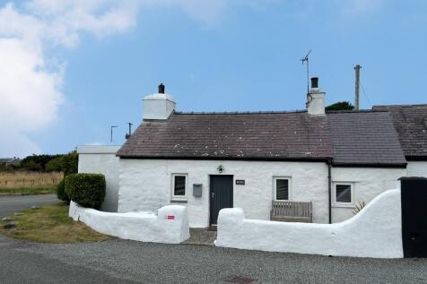 2 bedroom cottage for sale