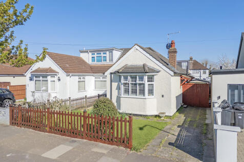 2 bedroom bungalow for sale