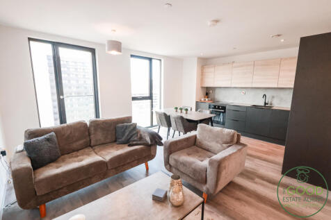 3 bedroom flat for sale