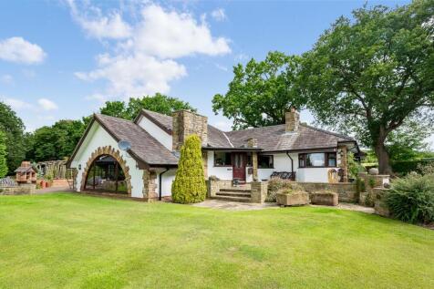 Moss Lane, Manley, Frodsham 4 bed detached house for sale