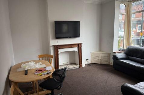 5 bedroom house for sale