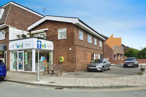 Lindow Parade, Wilmslow 2 bed apartment for sale