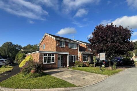 Copperfields, Wilmslow 4 bed detached house for sale