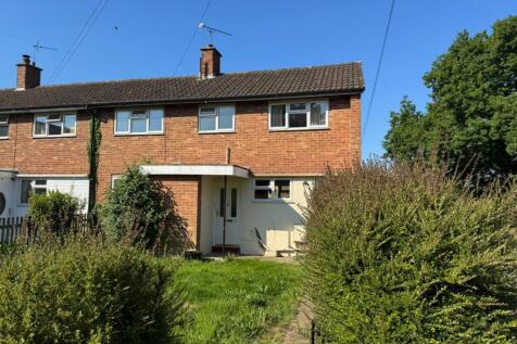 Foxhall Fields, East Bergholt 3 bed semi