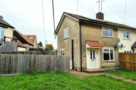 2 bedroom semi-detached house for sale