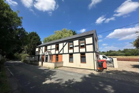 Highworth Road, South Marston, Swindon 6 bed detached house for sale