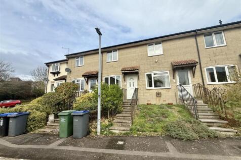 Darcy Close, Chippenham 2 bed terraced house for sale