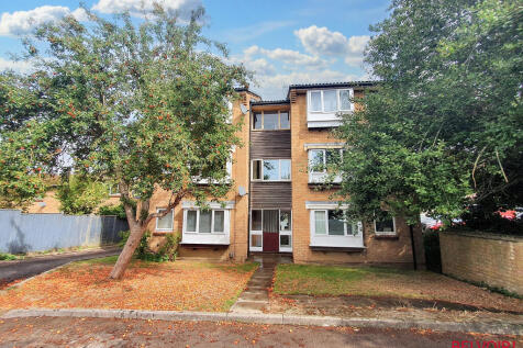 Tom Price Close, Cheltenham GL52 Studio for sale