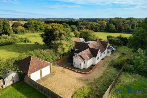 5 bedroom detached bungalow for sale