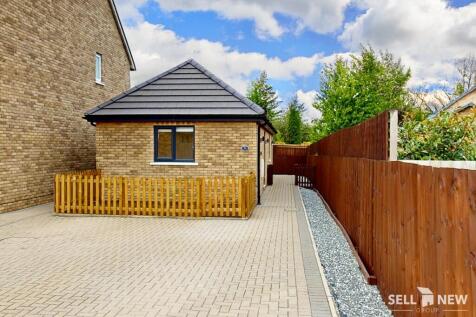 1 bedroom detached bungalow for sale