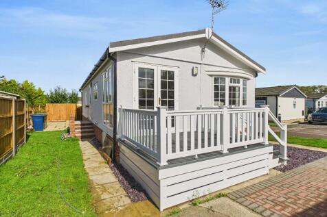 2 bedroom park home for sale