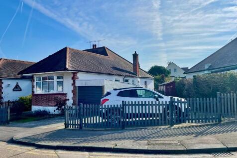 3 bedroom bungalow for sale